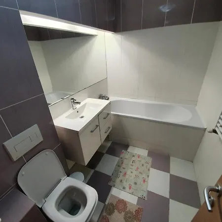 Apartament La 1 Minut De Plaja Apartment *